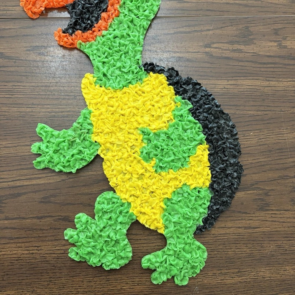 Vintage Melted Plastic Popcorn Turtle Wall Hanging Decor - Picture 4 of 11